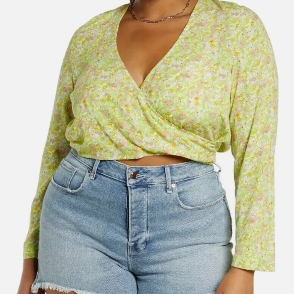 BP Floral Blouse - Light Green